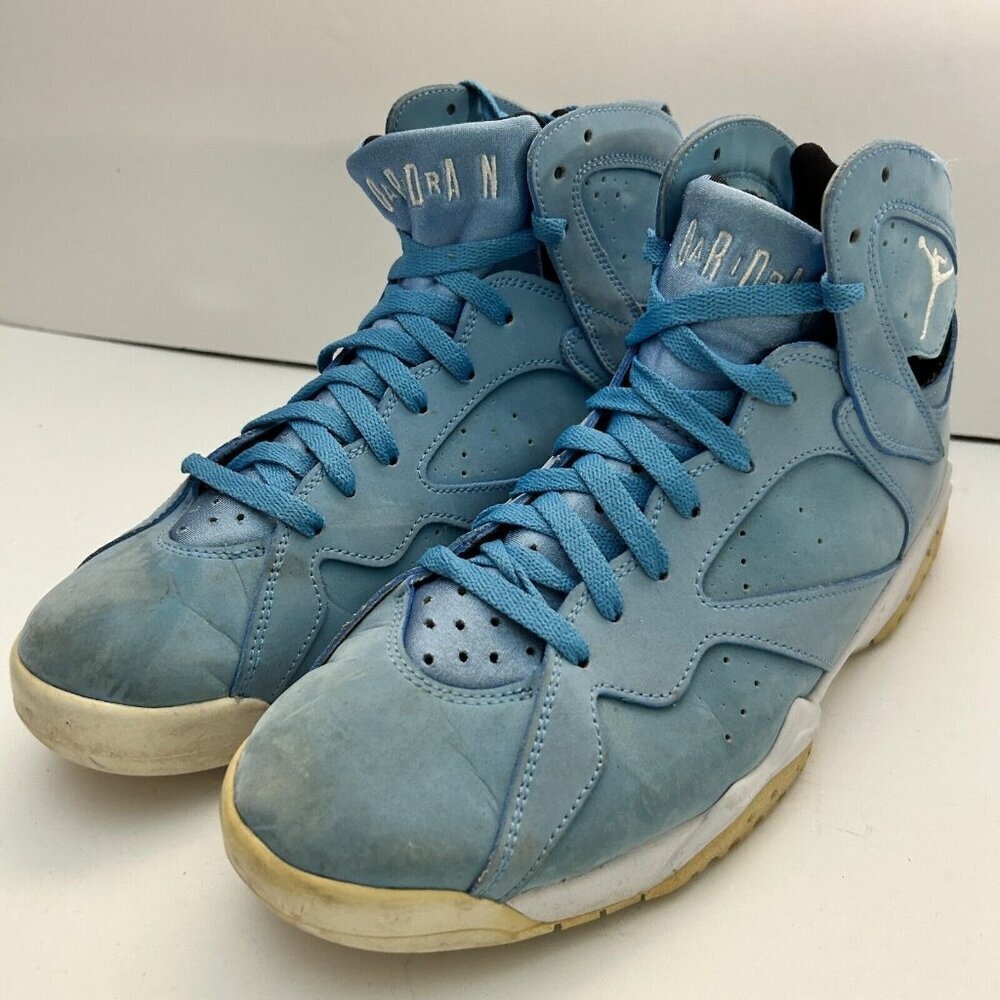 Nike Air Jordan 7 Retro Pantone 2017 Sneakers University Blue Suede Size 10